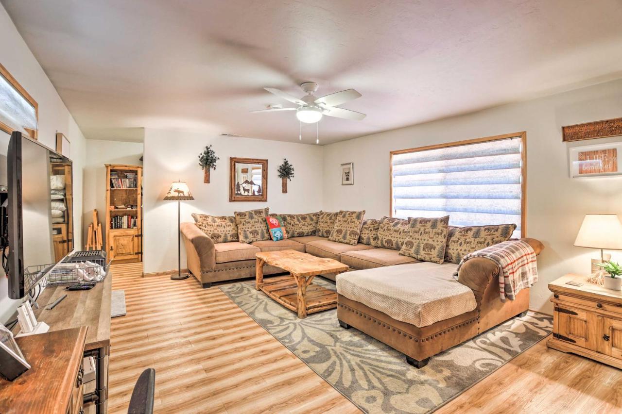 Big Bear Cabin With Deck And Hot Tub, Near Resorts! Big Bear Lake Ngoại thất bức ảnh