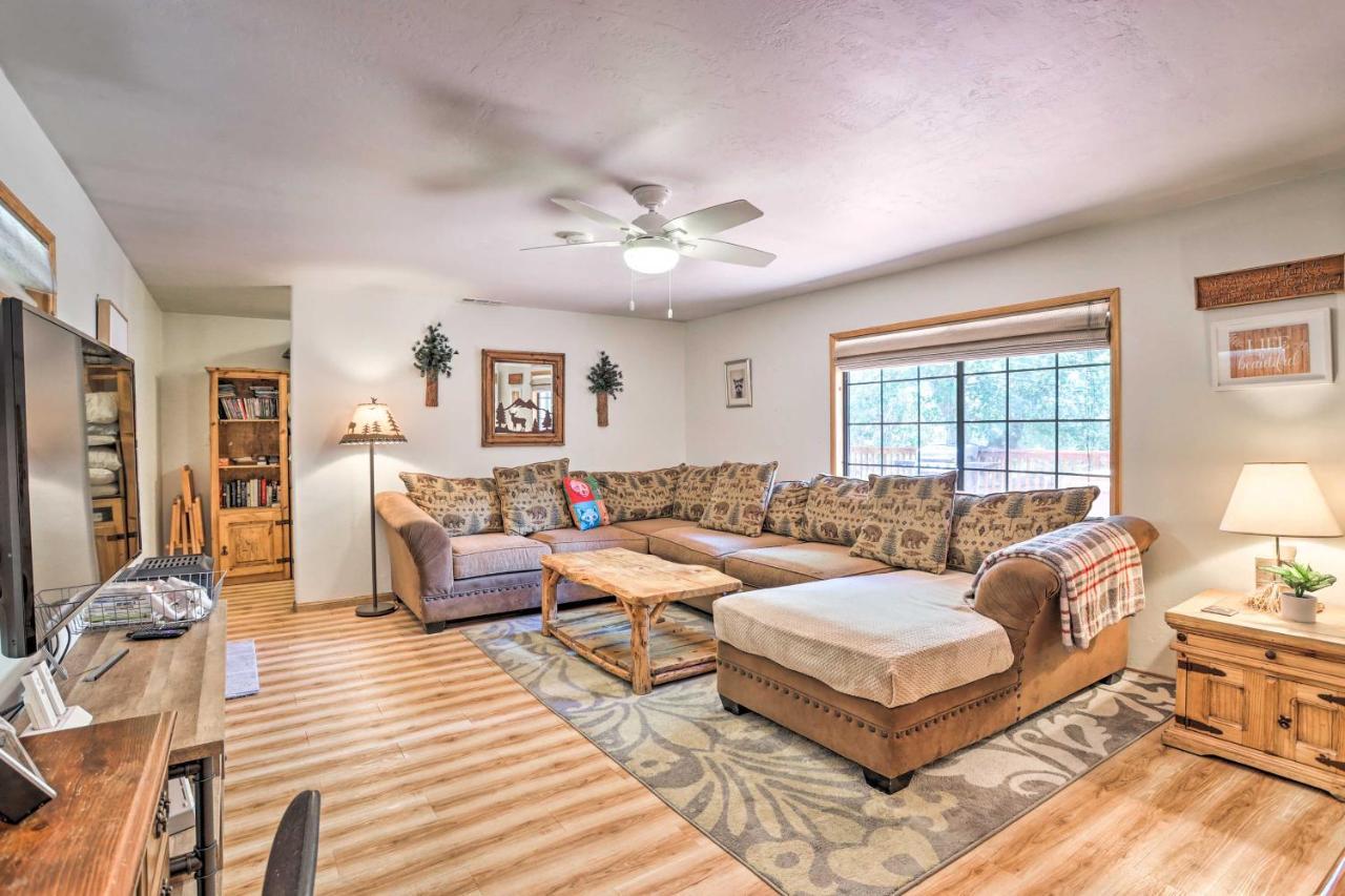 Big Bear Cabin With Deck And Hot Tub, Near Resorts! Big Bear Lake Ngoại thất bức ảnh