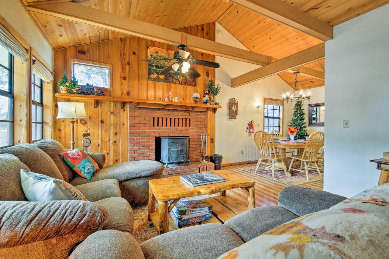 Big Bear Cabin With Deck And Hot Tub, Near Resorts! Big Bear Lake Ngoại thất bức ảnh
